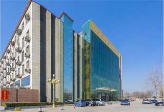 怀化通用猫粮零食营养品展示